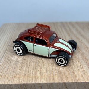 Retro Beetle Die-Cast Toy Car in Brown and Cream